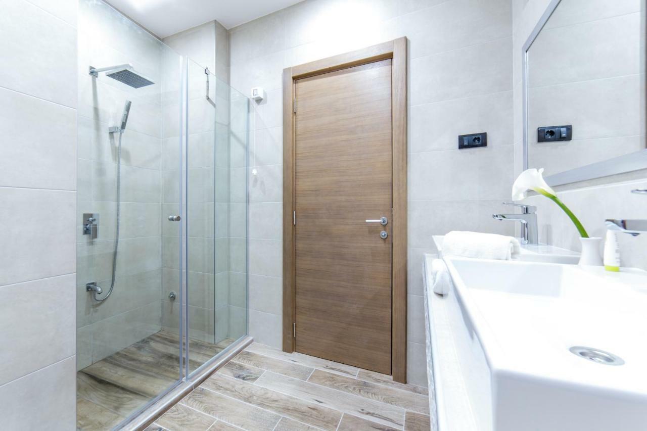 M House Belgrade Bed And Breakfast Exterior foto