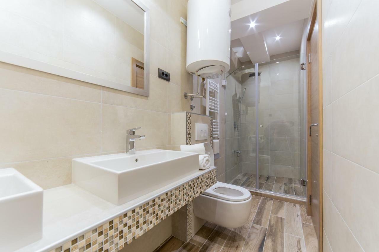 M House Belgrade Bed And Breakfast Exterior foto